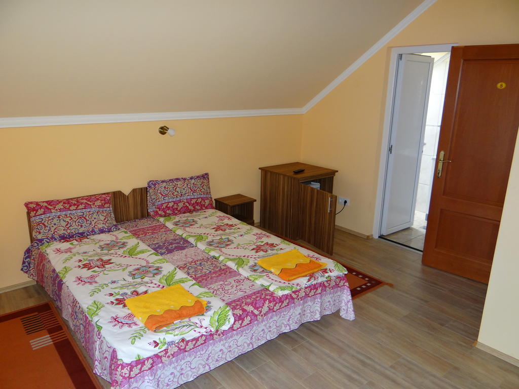 Marinica Apartman Hajduszoboszlo Room photo
