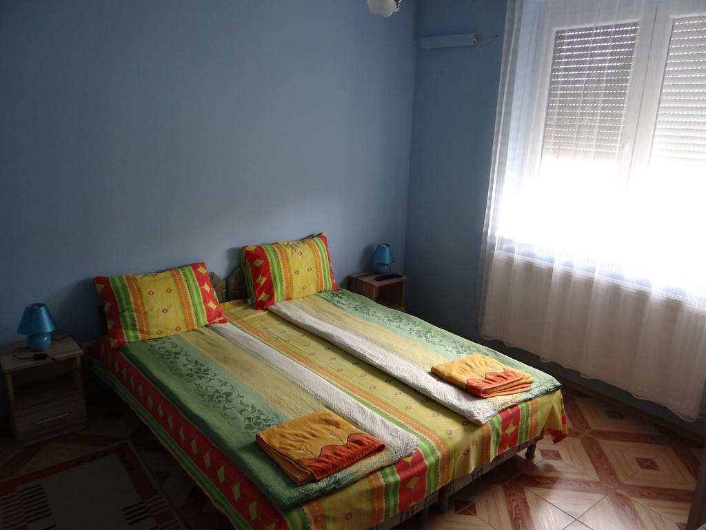Marinica Apartman Hajduszoboszlo Exterior photo